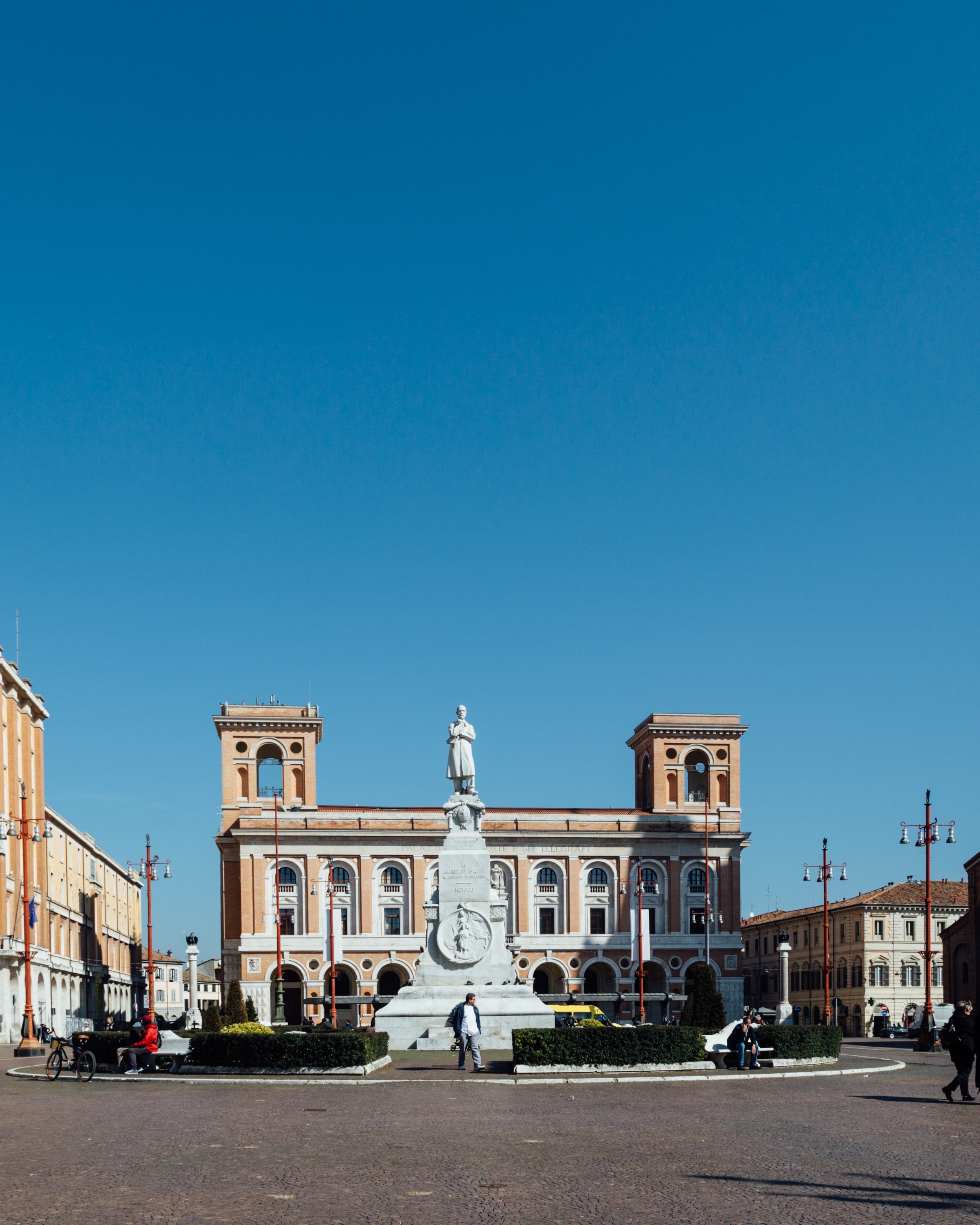 Aurelio Saffi Square